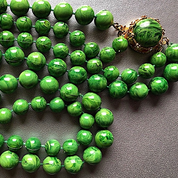 RARE - VTG 24” Malachite Double Strand Necklace - Picture 6 of 8